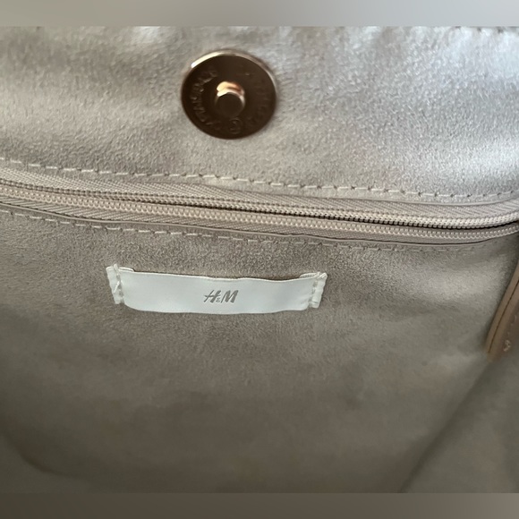 H&M tote bag for daily errands - Picture 3 of 5